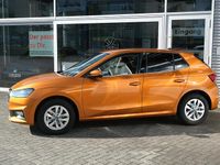 Neu Skoda Fabia Selection 116 PS (85 kW) 2025 Phoenix orange metallic Limousine