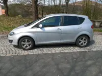 Usado Seat Altea 105 HP (77 kW) 2014 Prateado Monovolume