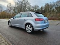 Gebraucht Audi A3 Ambition 125 PS (91 kW) 2015 Silber Limousine