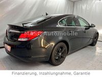 Gebraucht Opel Insignia Sport 179 PS (131 kW) 2011 Schwarz Limousine