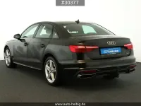 Używany Audi A4 Advanced 204 KM (150 kW) 2023 Czarny Sedan/Limuzyna