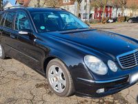 Gebraucht Mercedes E220 Avantgarde 150 PS (110 kW) 2004 Schwarz Kombi