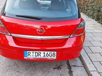 Gebraucht Opel Astra Selection 116 PS (85 kW) 2009 Rot Coupé