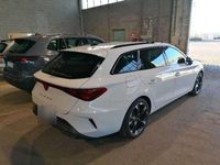 Gebraucht Cupra Leon 150 PS (110 kW) 2025 Glacial weiß metallic Kombi