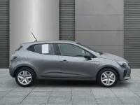 Ny Renault Clio V Evolution 101 HK (74 kW) 2025 Grå Halvkombi