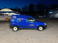 Gebraucht Peugeot Partner 69 PS (50 kW) 2004 Blau Van / Kleinbus