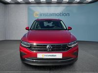 Gebraucht VW Tiguan 131 PS (96 kW) 2022 Rot SUV