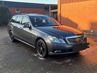 Gebraucht Mercedes E250 204 PS (150 kW) 2009 Grau Kombi
