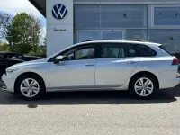 Gebraucht VW Golf VIII Life 131 PS (96 kW) 2023 Silber Kombi