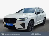 Gebraucht Volvo XC60 Plus 250 PS (183 kW) 2025 Crystal white / metallic SUV