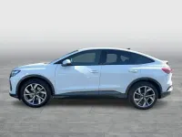 Gebraucht Audi Q4 Sportback e-tron Ambiente 150 kW (204 PS) 2023 Gletscherweiß metallic (metallic) SUV