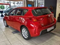 Gebraucht Toyota Auris Edition 132 PS (97 kW) 2013 Navachorot Limousine