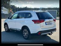 Gebraucht Mitsubishi Outlander Edition 150 PS (110 kW) 2017 Weiß SUV