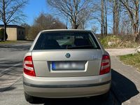 Gebraucht Skoda Fabia Classic 64 PS (47 kW) 2005 Silber Kleinwagen