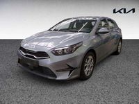 Gebraucht Kia Ceed 140 PS (102 kW) 2024 Lunar silver Kleinwagen