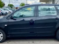 Gebraucht VW Polo Basis 75 PS (55 kW) 2005 Schwarz Kleinwagen