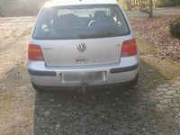 Gebraucht VW Golf IV 101 PS (74 kW) 1998 Silber Kleinwagen