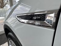 Second-hand Jaguar E-Pace Basis 163 CP (119 kW) 2019 Alb SUV