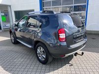 gebraucht Dacia Duster Laureate 4x2 Navi Bluetooth AhK Klima