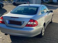 Gebraucht Mercedes CLK200 Elegance 163 PS (119 kW) 2007 Silber Coupé