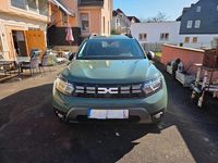 Gebraucht Dacia Duster Journey 131 PS (96 kW) 2023 Grün SUV