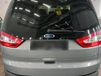 Gebraucht Ford Galaxy 140 PS (102 kW) 2009 Grün Van / Kleinbus