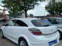 Gebraucht Opel Astra GTC 90 PS (66 kW) 2008 Weiß Coupé