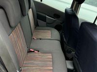 Gebraucht Renault Modus Avantage 75 PS (55 kW) 2010 Blau Van / Kleinbus