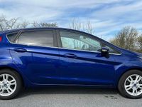 Gebraucht Ford Fiesta Titanium 95 PS (69 kW) 2017 Blau Kleinwagen
