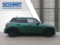 Gebraucht Mini ONE Classic 102 PS (75 kW) 2022 Grün Kleinwagen