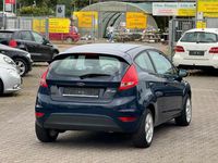 Gebraucht Ford Fiesta Trend 60 PS (44 kW) 2009 Blau Kleinwagen
