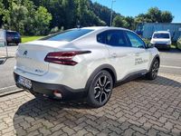 Gebraucht Citroën e-C4 Shine 100 kW (136 PS) 2023 Perlmuttweiß Limousine