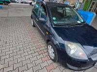Gebraucht Ford Fiesta 60 PS (44 kW) 2006 Blau Kleinwagen