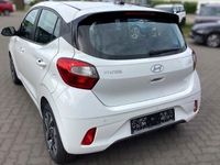 Neu Hyundai i10 Trend 79 PS (58 kW) 2025 Weiss Kleinwagen