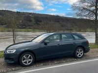 Gebraucht Audi A4 S-Line 163 PS (119 kW) 2020 Grau Kombi