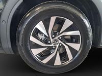 Neu VW T-Roc Life 116 PS (85 kW) 2025 Grenadillschwarz metallic SUV