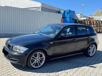 Gebraucht BMW 118 143 PS (105 kW) 2010 Schwarz Kleinwagen