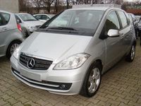 Gebraucht Mercedes A160 95 PS (69 kW) 2010 Silber Limousine