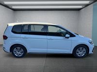 Gebraucht VW Touran 150 PS (110 kW) 2025 Weiß Van / Kleinbus