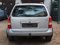 Second-hand Opel Astra 101 CP (74 kW) 2000 Argintiu Break