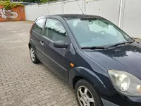 Gebraucht Ford Fiesta 60 PS (44 kW) 2006 Blau Kleinwagen
