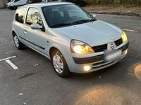 Gebraucht Renault Clio II 58 PS (42 kW) 2001 Silber Kleinwagen