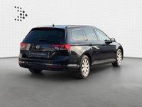 Gebraucht VW Passat Basis 150 PS (110 kW) 2022 Schwarz Kombi