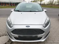 Używany Ford Fiesta 95 KM (69 kW) 2013 Szary Hatchback