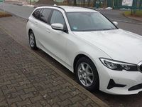Gebraucht BMW 320 Advantage 190 PS (139 kW) 2020 Weiß Kombi