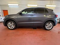 Neu VW T-Cross Life 116 PS (85 kW) 2025 Grau SUV