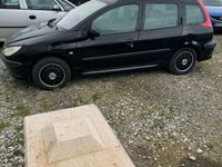 gebraucht Peugeot 206 SW Kombi in schwarz