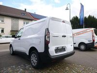 Neu Ford Transit Trend 99 PS (72 kW) 2025 Weiß Van / Kleinbus