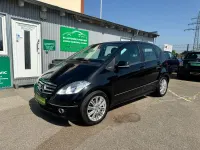 Gebraucht Mercedes A180 Elegance 109 PS (80 kW) 2012 Schwarz Kleinwagen