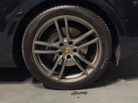 Second-hand Porsche Cayenne 462 CP (339 kW) 2020 Albastru SUV